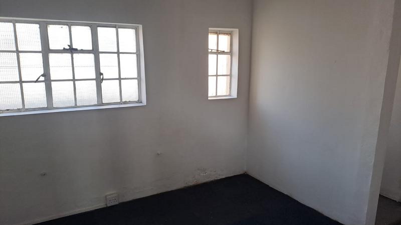 To Let commercial Property for Rent in Korsten Eastern Cape